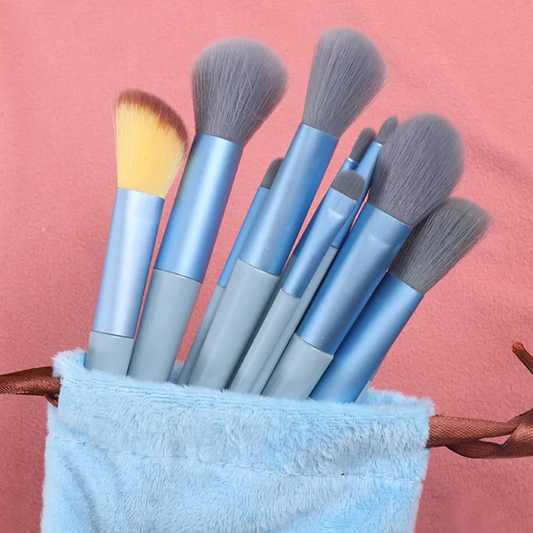 13 Piece Makeup Brush set Makeup Concealer Brush Blush Powder Brush Eye Shadow Highlighter in velvet bag