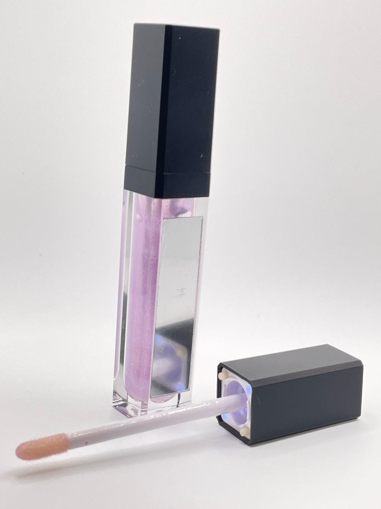 Lip Gloss with LED Light and Mirror Sheer Finish